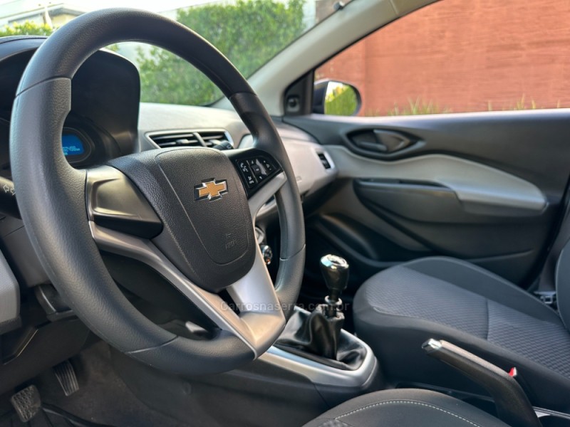 ONIX 1.4 MPFI LT 8V FLEX 4P MANUAL - 2018 - SãO LEOPOLDO