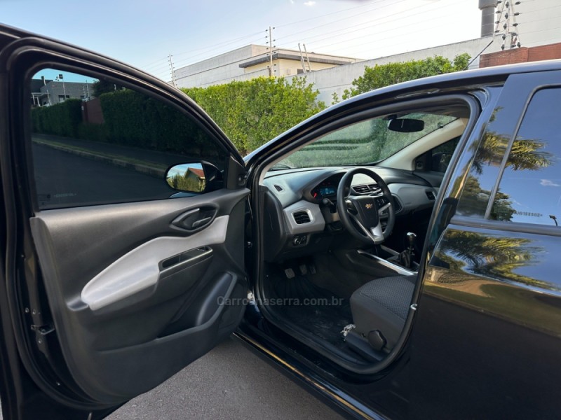 ONIX 1.4 MPFI LT 8V FLEX 4P MANUAL - 2018 - SãO LEOPOLDO