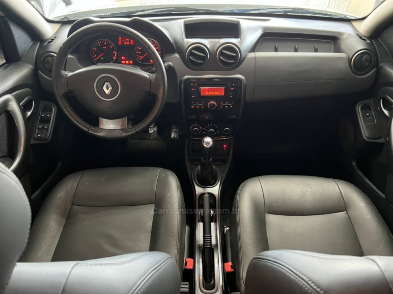 DUSTER 1.6 DYNAMIQUE 4X2 16V FLEX 4P MANUAL - 2014 - CAXIAS DO SUL