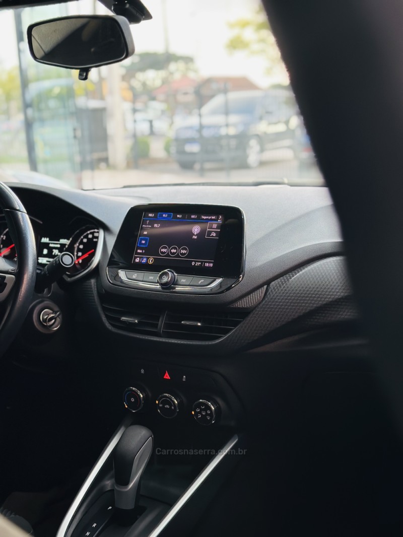 ONIX 1.0 LT 12V TURBO FLEX 4P AUTOMÁTICO - 2020 - CANELA