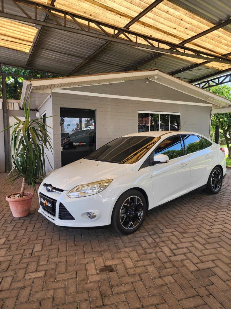 focus 2.0 titanium sedan 16v flex 4p automatico 2015 caxias do sul