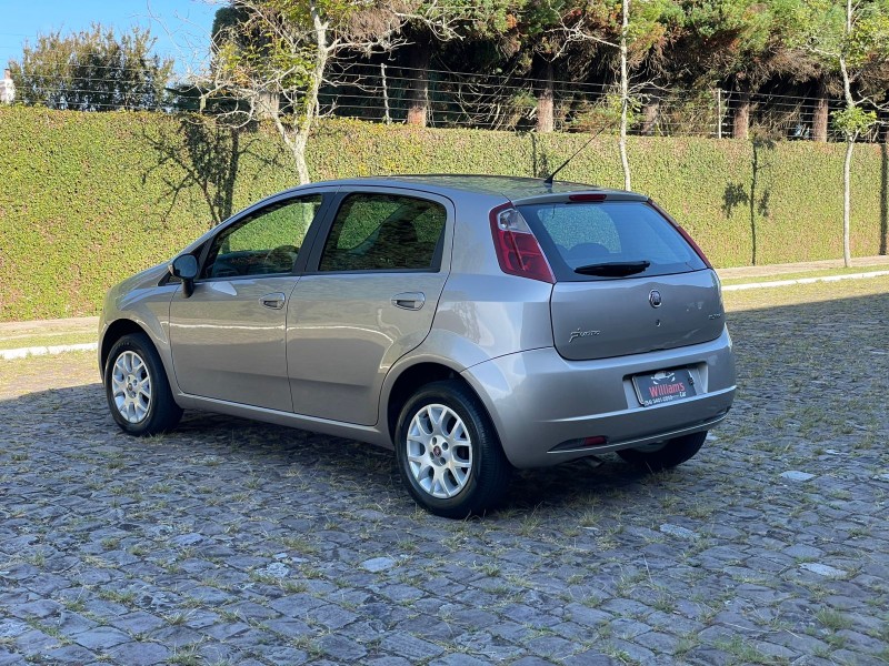 PUNTO 1.4 ELX 8V FLEX 4P MANUAL - 2009 - FARROUPILHA