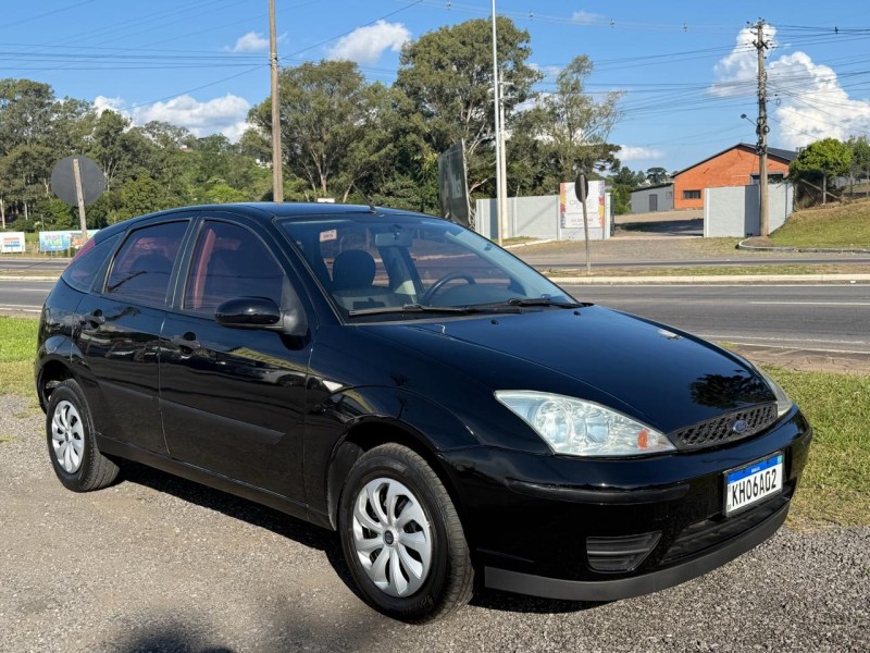 FOCUS 1.6 GL 8V GASOLINA 4P MANUAL - 2006 - FARROUPILHA