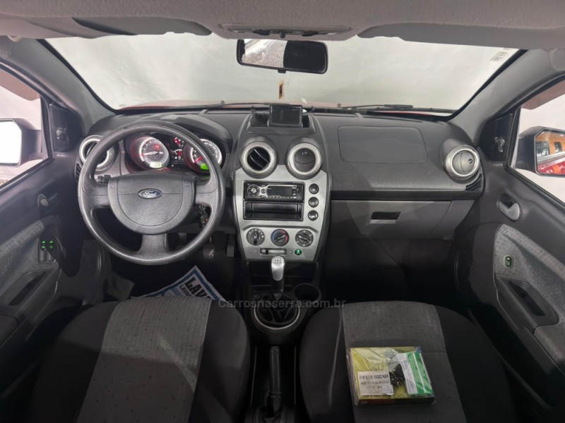 FIESTA 1.6 MPI CLASS SEDAN 8V FLEX 4P MANUAL - 2013 - NOVA PRATA