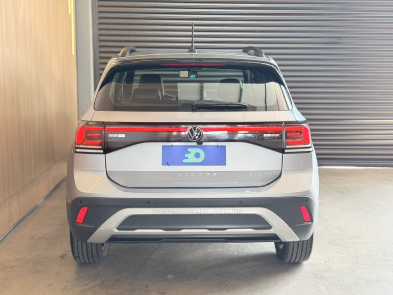 T-CROSS 1.0 COMFORTLINE TSI FLEX 4P AUTOMÁTICO - 2025 - LAJEADO