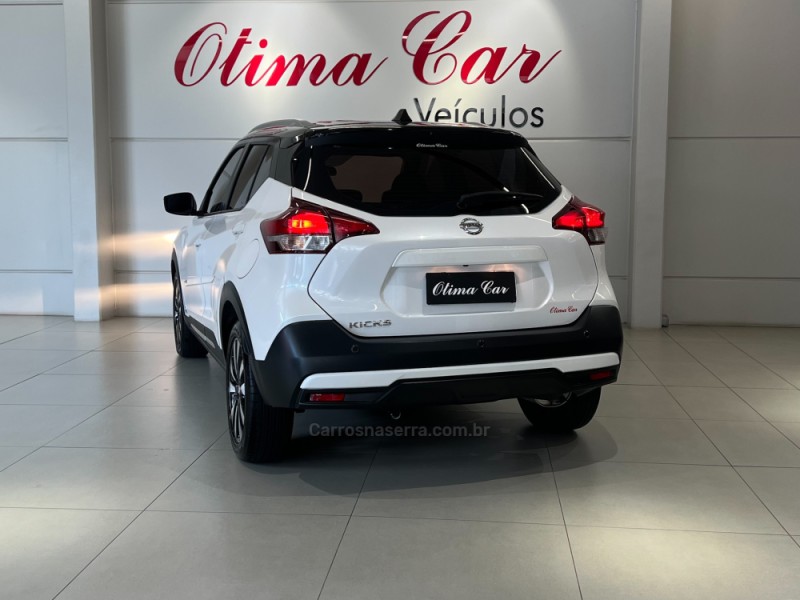 KICKS 1.6 16V FLEX SV LIMITED 4P AUTOMÁTICO - 2017 - FLORES DA CUNHA