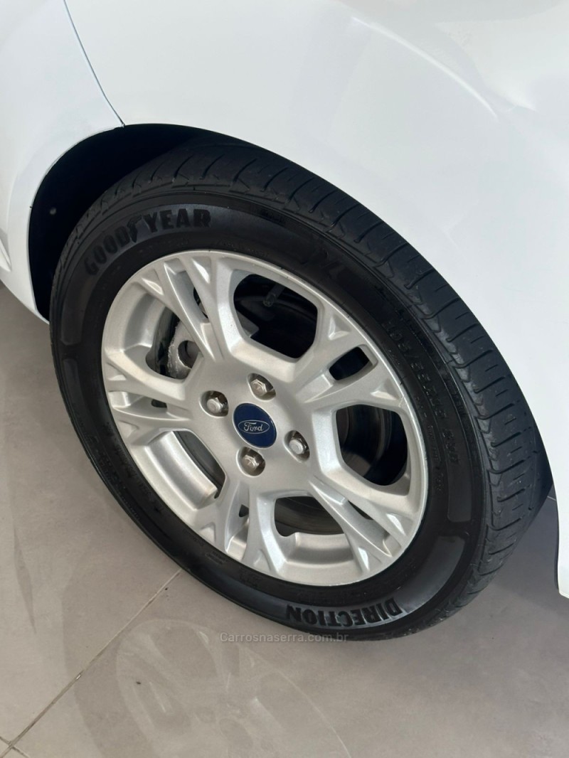 FIESTA 1.6 ROCAM SE PLUS HATCH 8V FLEX 4P MANUAL - 2015 - NOVO HAMBURGO