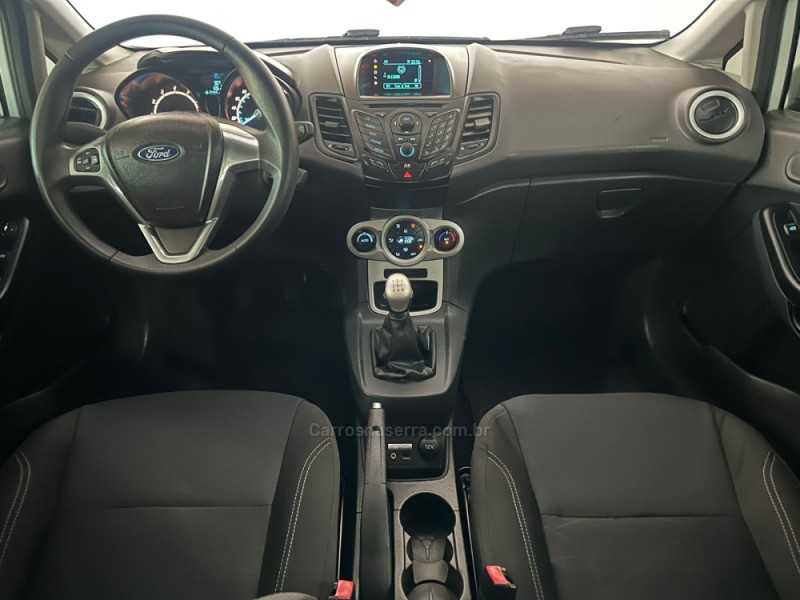 FIESTA 1.6 ROCAM SE PLUS HATCH 8V FLEX 4P MANUAL - 2015 - NOVO HAMBURGO
