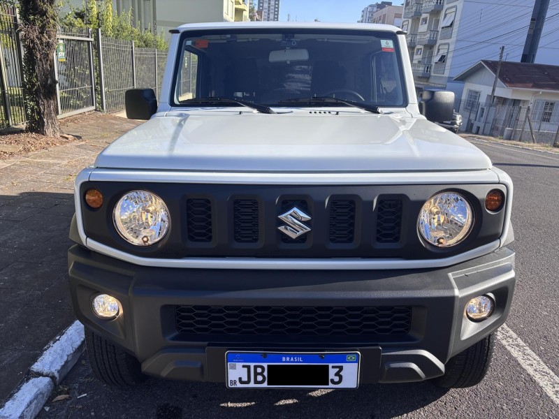 JIMNY 1.5 SIERRA 4YOU 4X4 2P GASOLINA AUTOMÁTICO - 2023 - FARROUPILHA