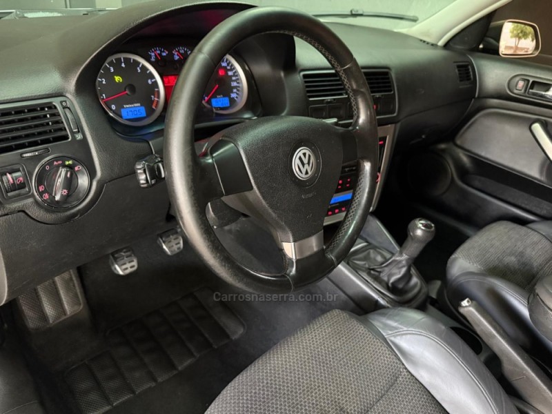 GOLF 1.6 MI SPORTLINE 8V FLEX 4P MANUAL - 2011 - MUçUM