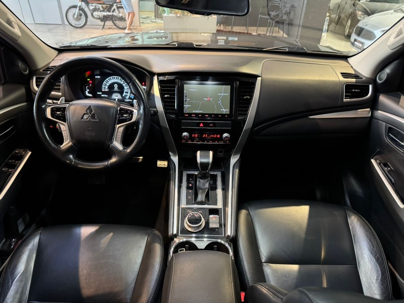 PAJERO SPORT 2.4 HPE-S 4X4 DIESEL 4P AUTOMÁTICO - 2021 - ANTôNIO PRADO