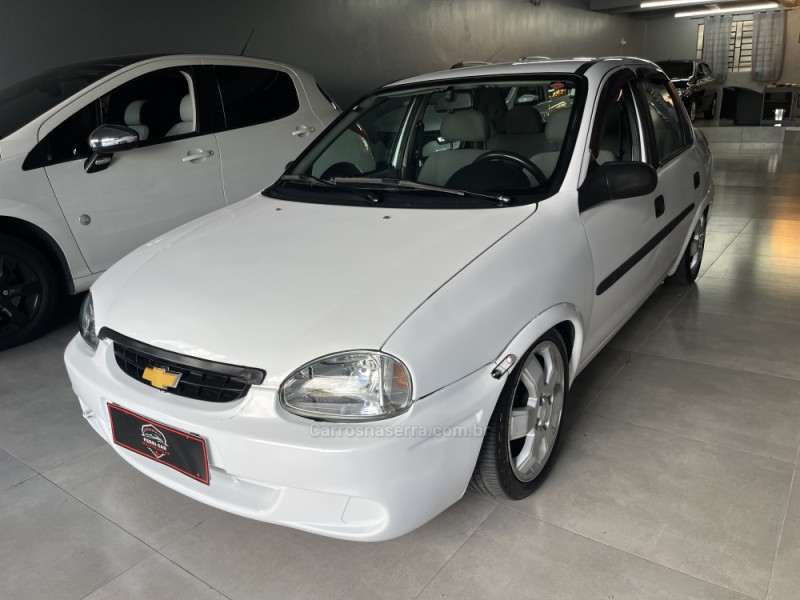 CLASSIC 1.0 MPFI VHC SUPER 8V GASOLINA 4P MANUAL - 2010 - CAXIAS DO SUL