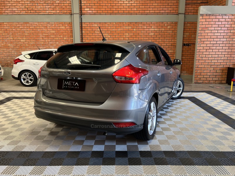 FOCUS 1.6 SE 16V FLEX 4P MANUAL - 2018 - BENTO GONçALVES