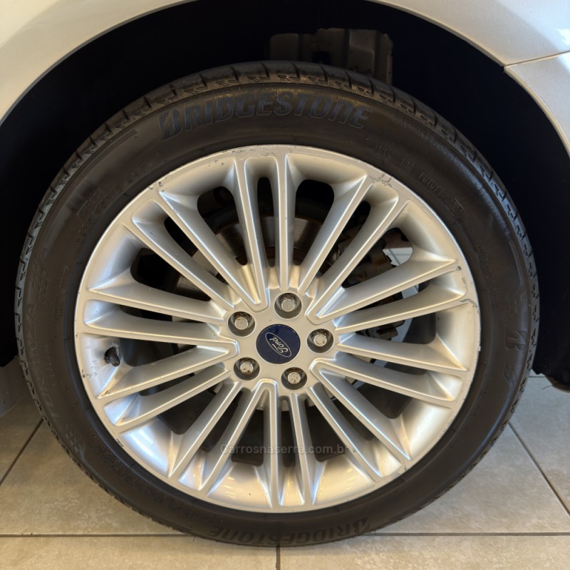 FUSION 2.0 TITANIUM GTDI ECOBOOST AWD AUTOMÁTICO - 2015 - FARROUPILHA