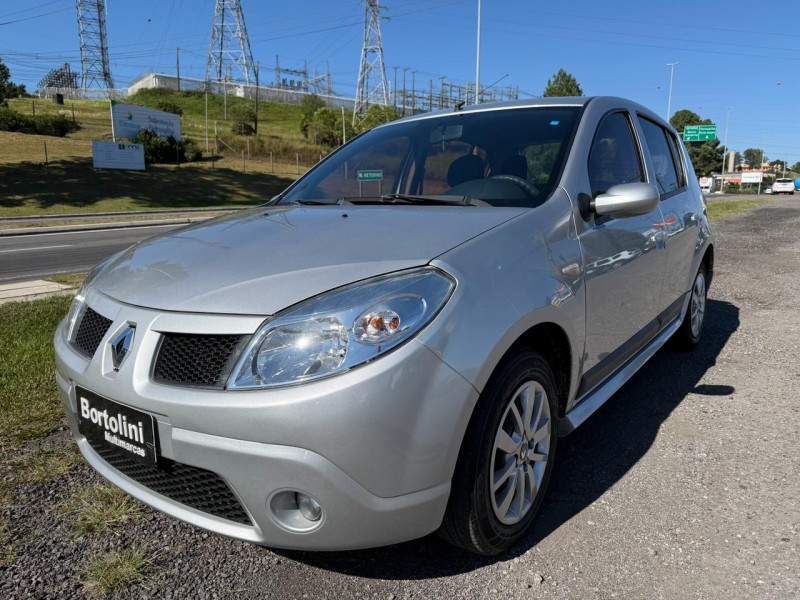 SANDERO 1.6 EXPRESSION 8V FLEX 4P MANUAL - 2009 - FARROUPILHA