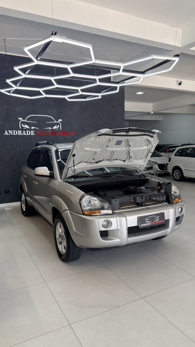 TUCSON 2.0 MPFI GLS 16V 143CV 2WD GASOLINA 4P AUTOMÁTICO - 2010 - CAXIAS DO SUL