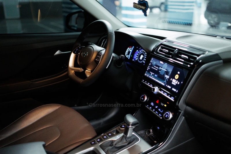 CRETA 1.0 12V FLEX PLATINUM SAFETY 4P AUTOMÁTICO - 2025 - PORTO ALEGRE