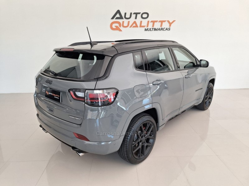 COMPASS 2.0 HURRICANE BLACKHAWK 4X4 TURBO GASOLINA 4P AUTOMÁTICO - 2025 - CAXIAS DO SUL