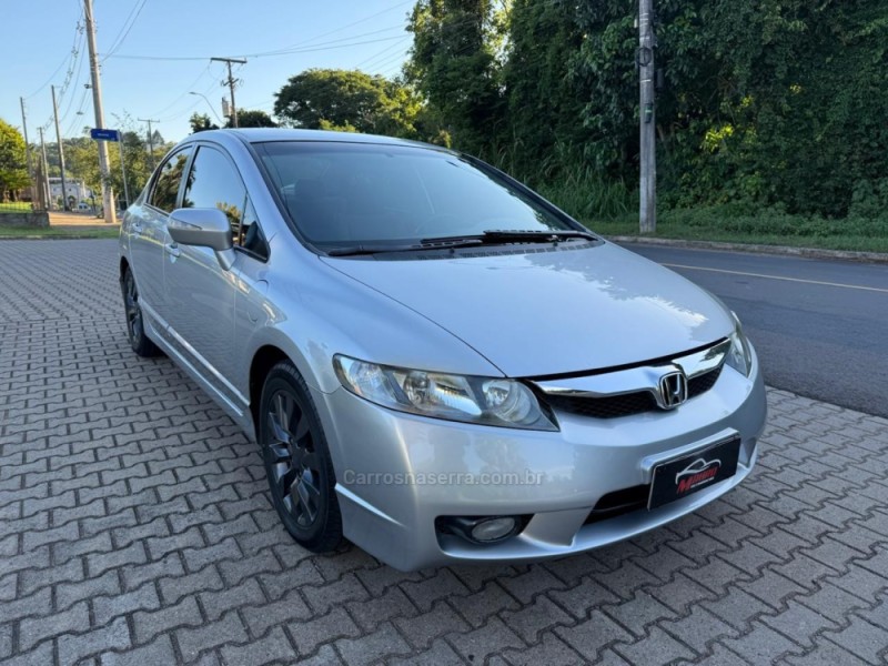 CIVIC 1.8 LXL 16V FLEX 4P MANUAL - 2011 - IVOTI