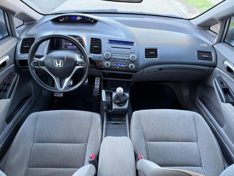 CIVIC 1.8 LXL 16V FLEX 4P MANUAL - 2011 - IVOTI