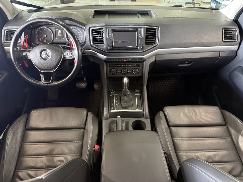 AMAROK 3.0 V6 TDI HIGHLINE CD DIESEL 4MOTION AUTOMÁTICO - 2019 - FARROUPILHA