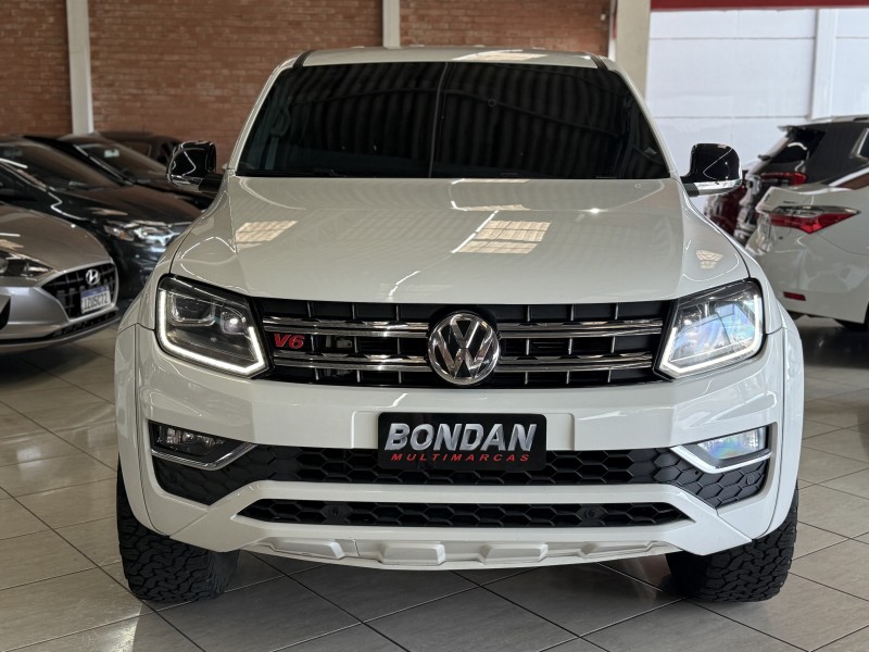 AMAROK 3.0 V6 TDI HIGHLINE CD DIESEL 4MOTION AUTOMÁTICO - 2019 - FARROUPILHA