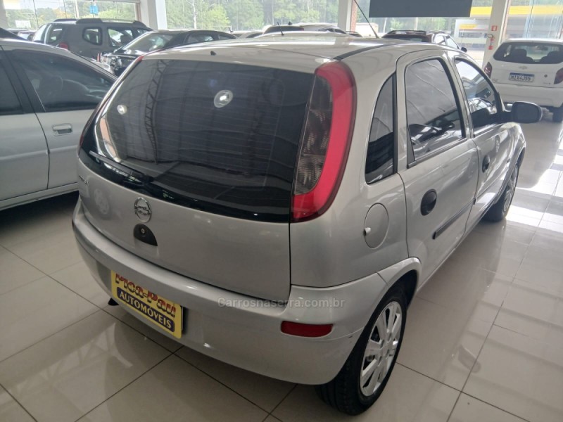CORSA 1.8 MPFI MAXX 8V FLEX 4P MANUAL - 2005 - NOVA PETRóPOLIS