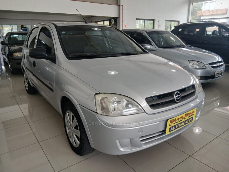 CORSA 1.8 MPFI MAXX 8V FLEX 4P MANUAL - 2005 - NOVA PETRóPOLIS