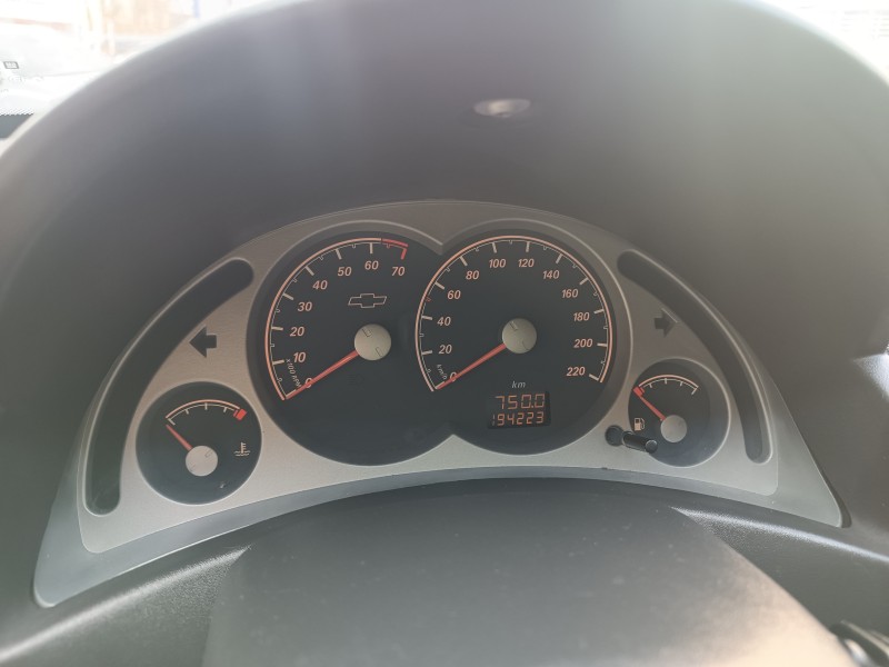 CORSA 1.4 MPFI PREMIUM 8V FLEX 4P MANUAL - 2010 - FLORES DA CUNHA