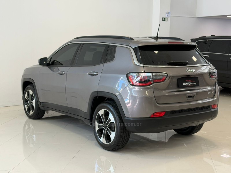 COMPASS 2.0 16V FLEX SPORT AUTOMÁTICO - 2021 - BENTO GONçALVES