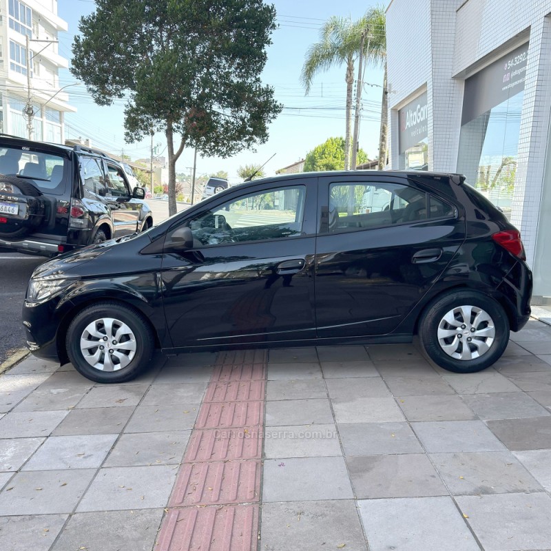 ONIX 1.0 JOY HATCH 8VFLEX 4P MANUAL - 2019 - FLORES DA CUNHA
