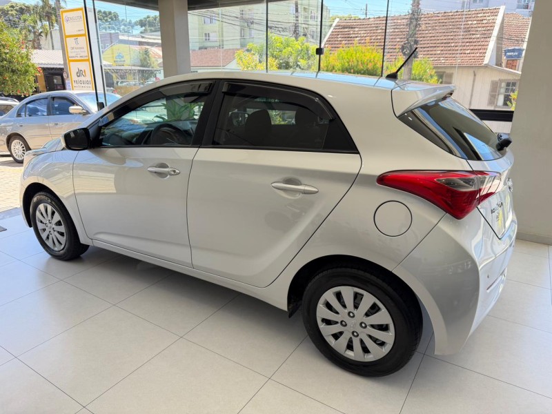 HB20 1.6 COMFORT 16V FLEX 4P MANUAL - 2015 - CAXIAS DO SUL