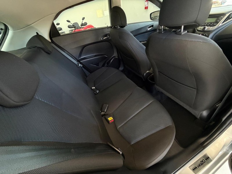 HB20 1.6 COMFORT 16V FLEX 4P MANUAL - 2015 - CAXIAS DO SUL