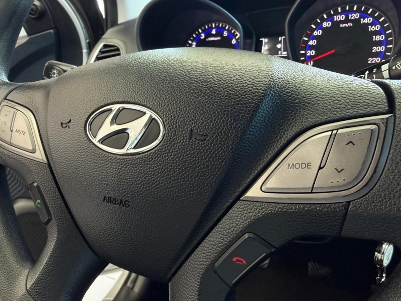 HB20 1.6 COMFORT 16V FLEX 4P MANUAL - 2015 - CAXIAS DO SUL