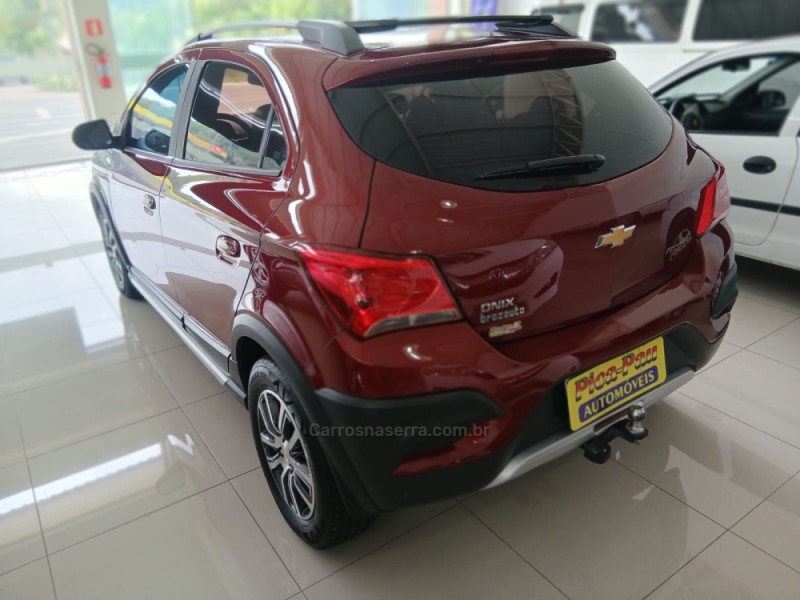 ONIX 1.4 MPFI ACTIV 8V FLEX 4P AUTOMÁTICO - 2018 - NOVA PETRóPOLIS