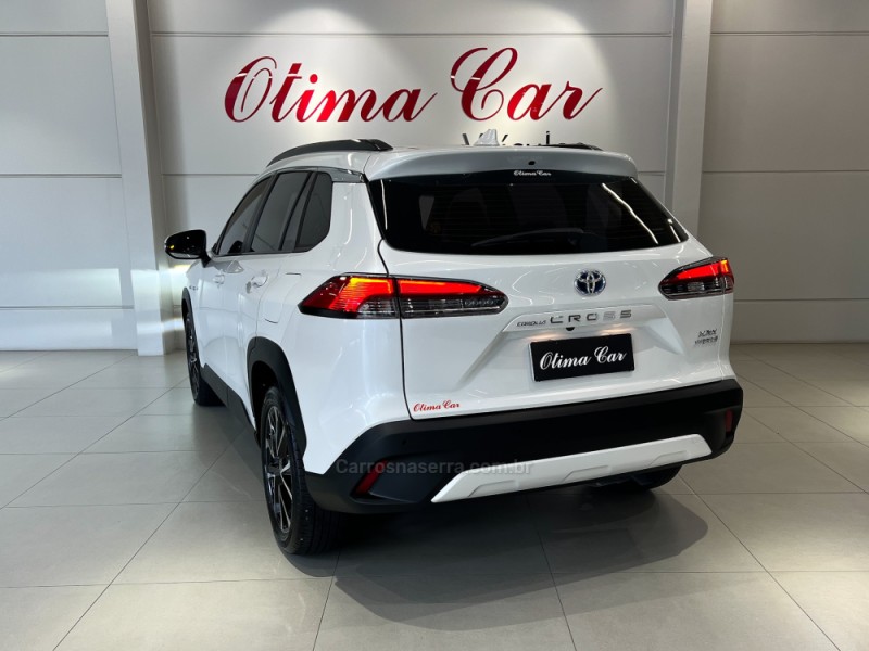 COROLLA 1.8 CROSS XRX 16V HÍBRIDO 4P AUTOMÁTICO - 2023 - FLORES DA CUNHA