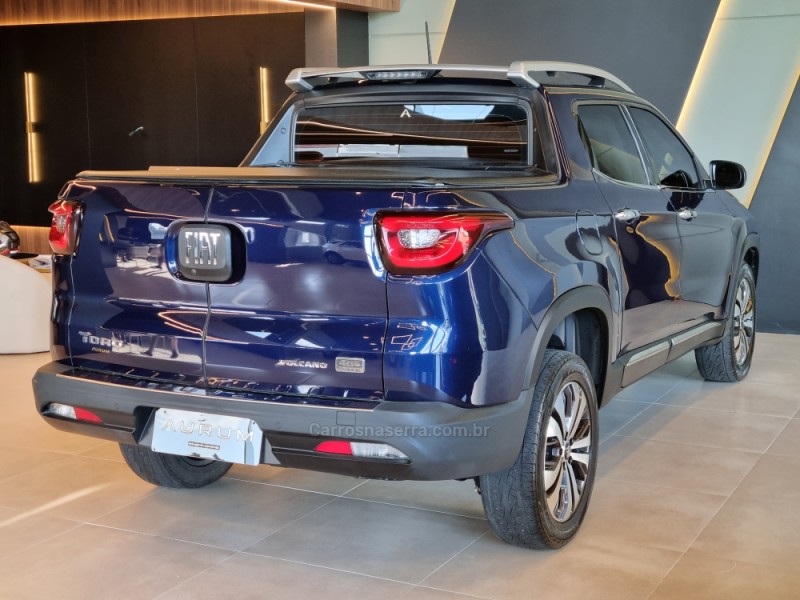 TORO 2.0 16V TURBO DIESEL VOLCANO AT9 4X4 AUTOMÁTICO - 2022 - CAXIAS DO SUL
