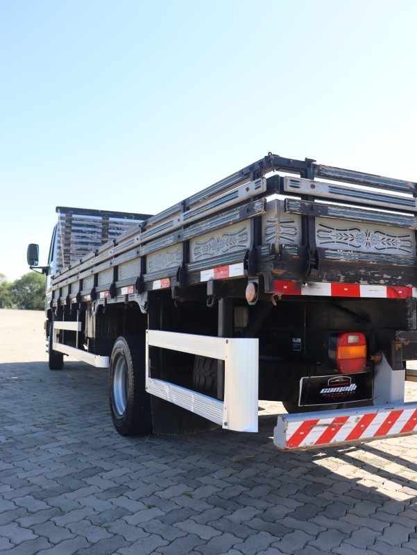 CARGO 815 E TURBO - 2011 - ANTôNIO PRADO