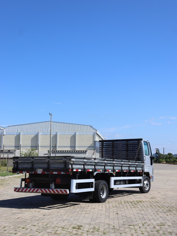 CARGO 815 E TURBO - 2011 - ANTôNIO PRADO