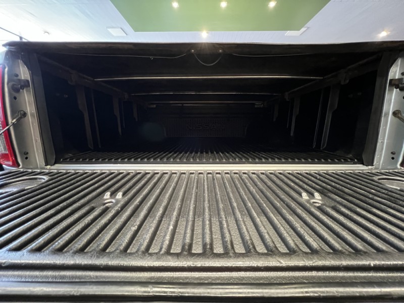 FRONTIER 2.5 SL 4X4 CD TURBO ELETRONIC DIESEL 4P AUTOMÁTICO - 2016 - CAXIAS DO SUL