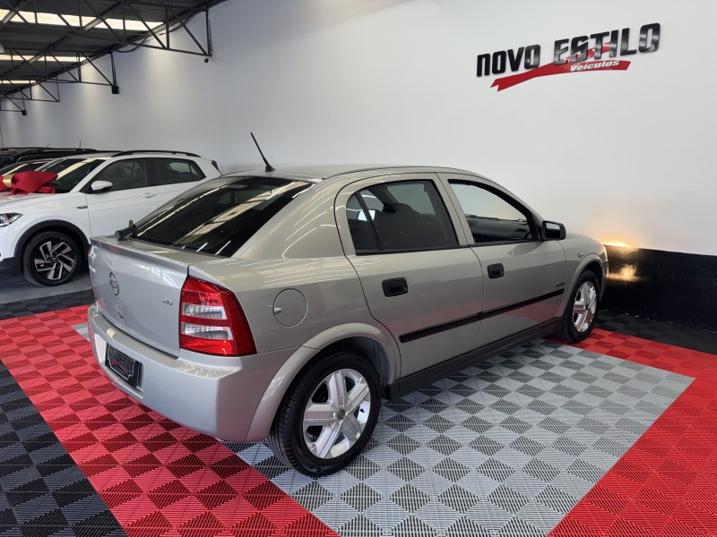 ASTRA 2.0 MPFI COMFORT 8V FLEX 4P MANUAL - 2005 - CAXIAS DO SUL
