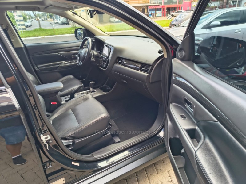 OUTLANDER 2.2 4X4 16V DIESEL 4P AUTOMÁTICO - 2016 - NOVO HAMBURGO