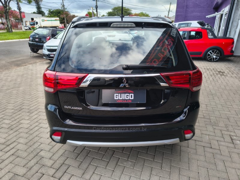 OUTLANDER 2.2 4X4 16V DIESEL 4P AUTOMÁTICO - 2016 - NOVO HAMBURGO