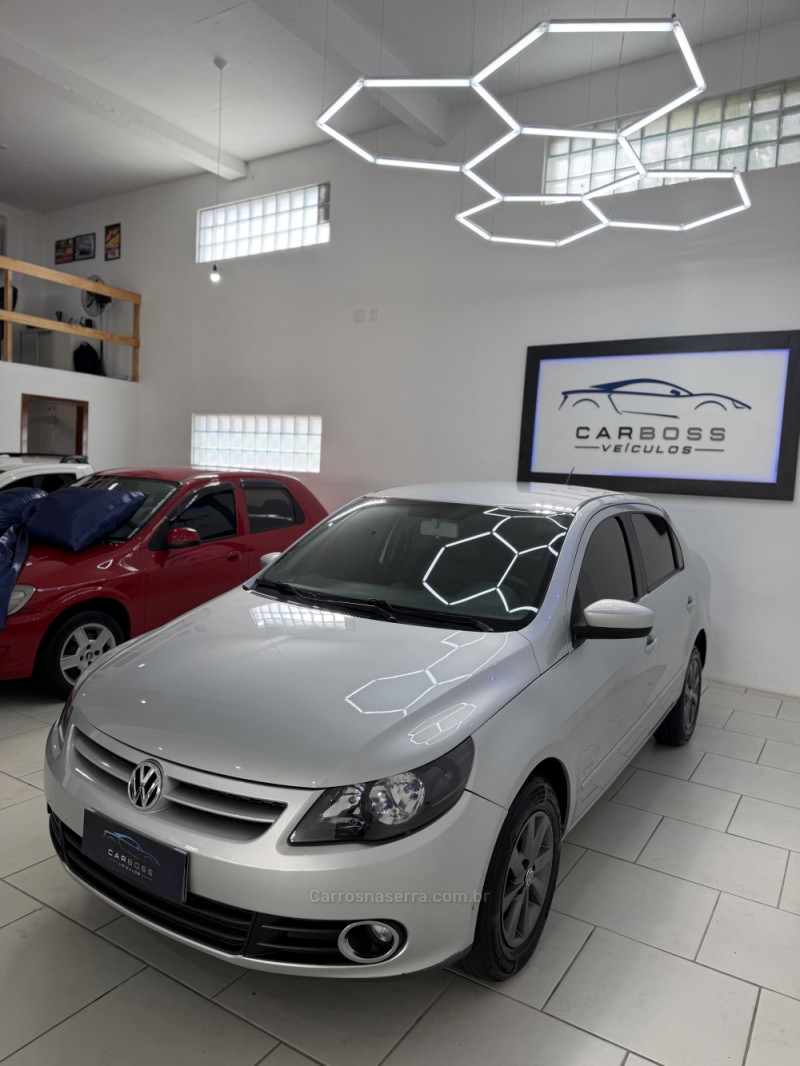 VOYAGE 1.0 I TREND 16V FLEX 4P MANUAL - 2013 - CAXIAS DO SUL