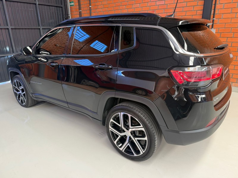 COMPASS 2.0 16V DIESEL LIMITED 4X4 AUTOMÁTICO - 2025 - BENTO GONçALVES