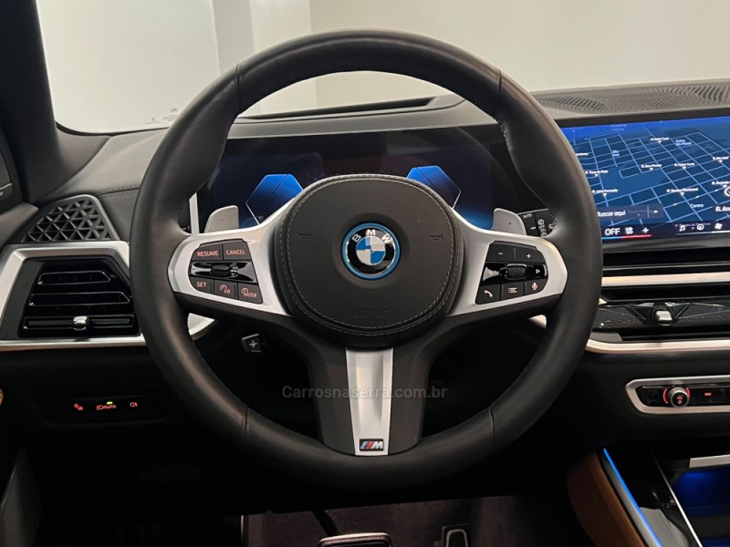 X5 3.0 XDRIVE50E TURBO M SPORT HÍBRIDO 4P AUTOMÁTICO - 2025 - FLORES DA CUNHA