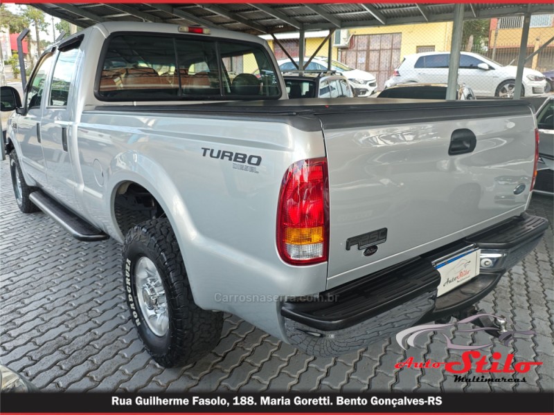 F-250 4.2 XLT 4X2 CD TURBO INTERCOOLER DIESEL 4P MANUAL - 2005 - BENTO GONçALVES