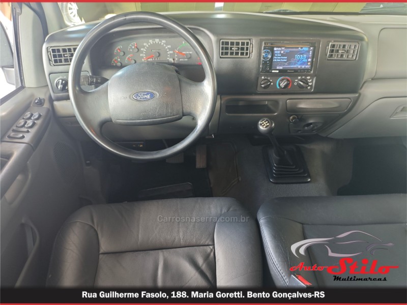 F-250 4.2 XLT 4X2 CD TURBO INTERCOOLER DIESEL 4P MANUAL - 2005 - BENTO GONçALVES