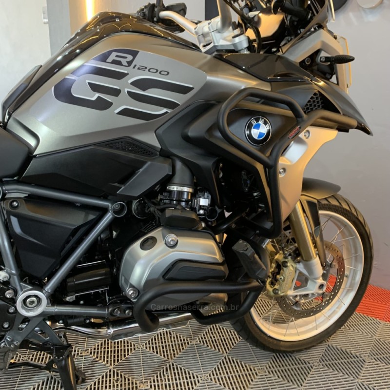 R 1200 GS ADVENTURE - 2019 - PORTãO