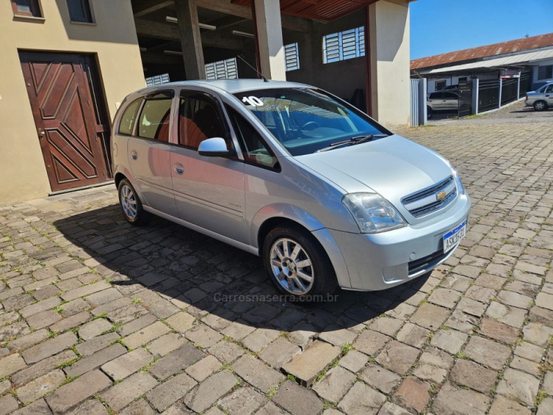 MERIVA 1.4 MPFI MAXX 8V ECONO.FLEX 4P MANUAL - 2010 - VERANóPOLIS